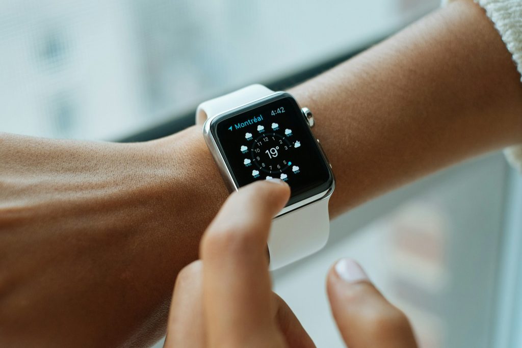 Les fonctionnalités de base d'une montre gps pour la course à pied