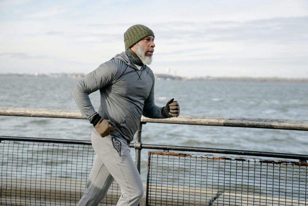 Comment s'habiller pour courir en hiver sans avoir froid