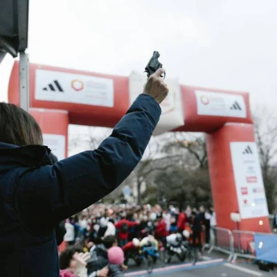 Hoka Semi de Paris 2026 - Photo 1