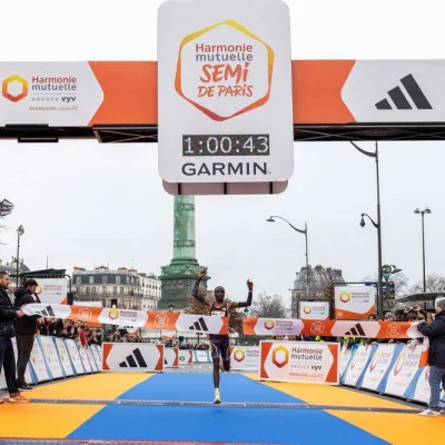 Hoka Semi de Paris 2026 - Photo 4