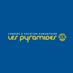 Les Pyramides